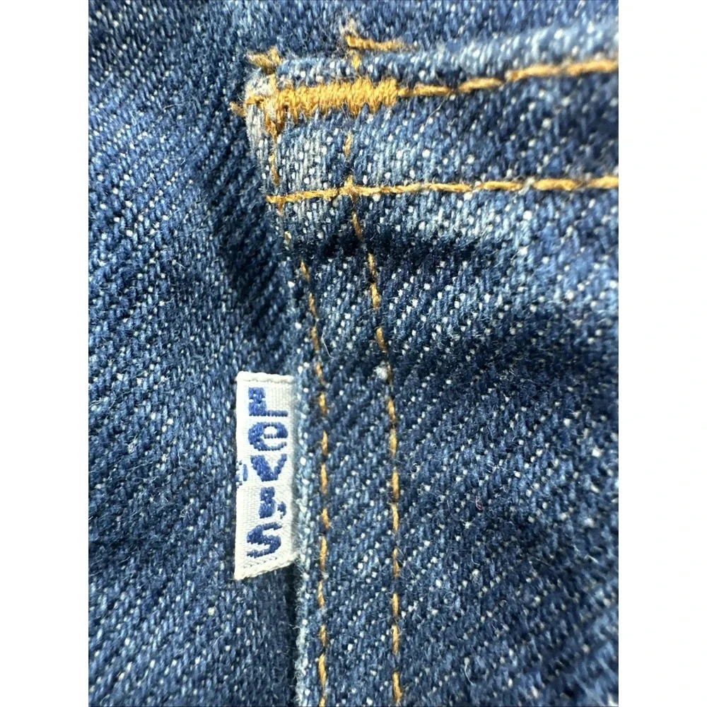 Vintage Levi's White Tab Blue Denim Jeans 30x28‎